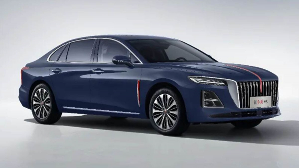 Седан Hongqi H5 и минивэн HQ9 обновились в Китае Седан Hongqi H5 и минивэн HQ9 обновились в Китае