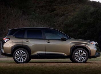 В США представили гибридный кроссовер Subaru Forester Hybrid 2025